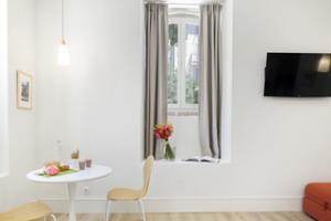 Lisbon Serviced Apartments - Ascensor Da Bica Exterior photo
